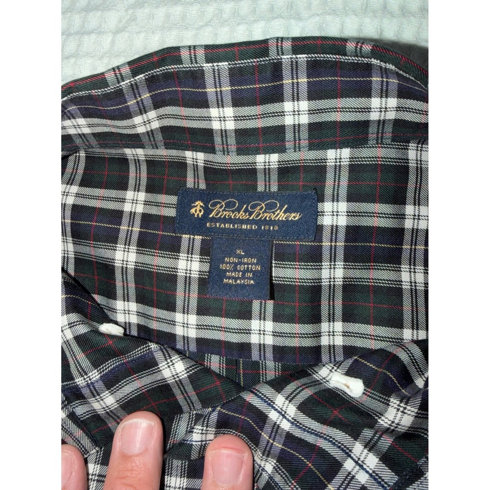 Brooks Brothers Button Down Shirt Mens XL Navy Plaid Non-Iron Cotton Long Sleeve - Picture 5 of 7